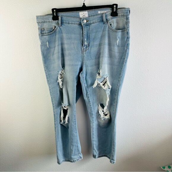 True Craft Cropped Baggy Straight Distressed Jeans Size 14 - Picture 1 of 3